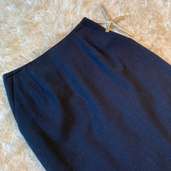 🆕 TRISTAN & ISEUT SKIRT - Picture 1 of 5